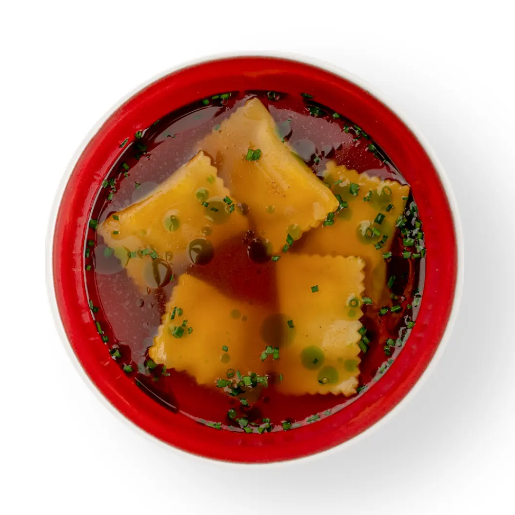 Бар Пряный Кролик: Крепкий бульон с мясными равиоли