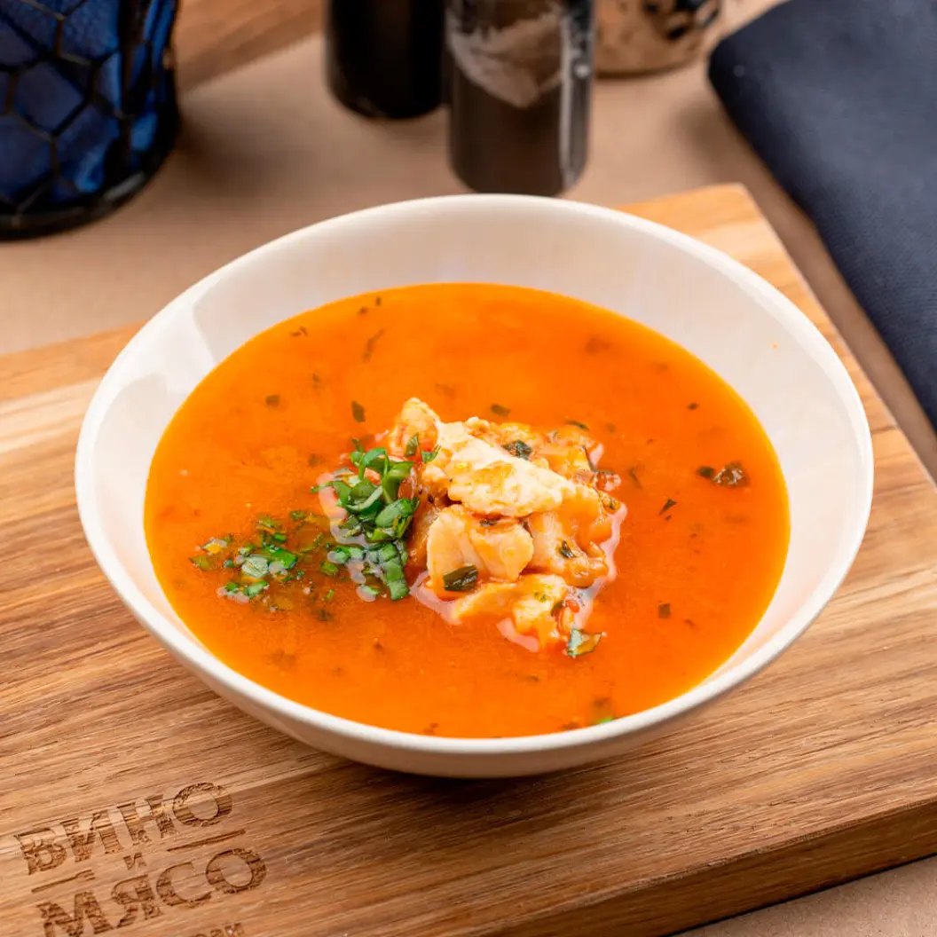 Ресторан Вино и Мясо: Марсельская уха с креветками и судаком