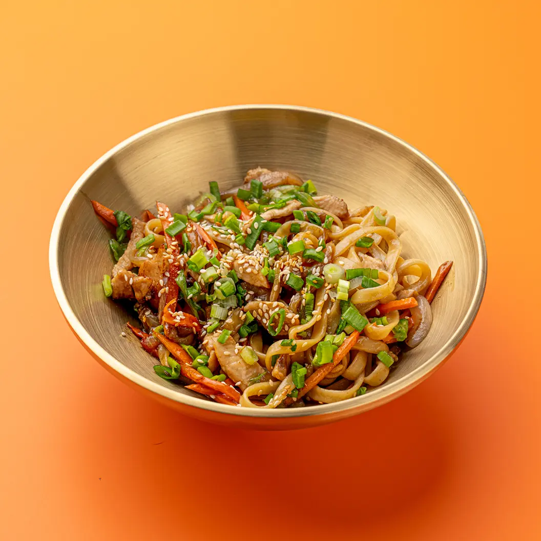Тётушка Чанг: WOK-лапша с курицей
