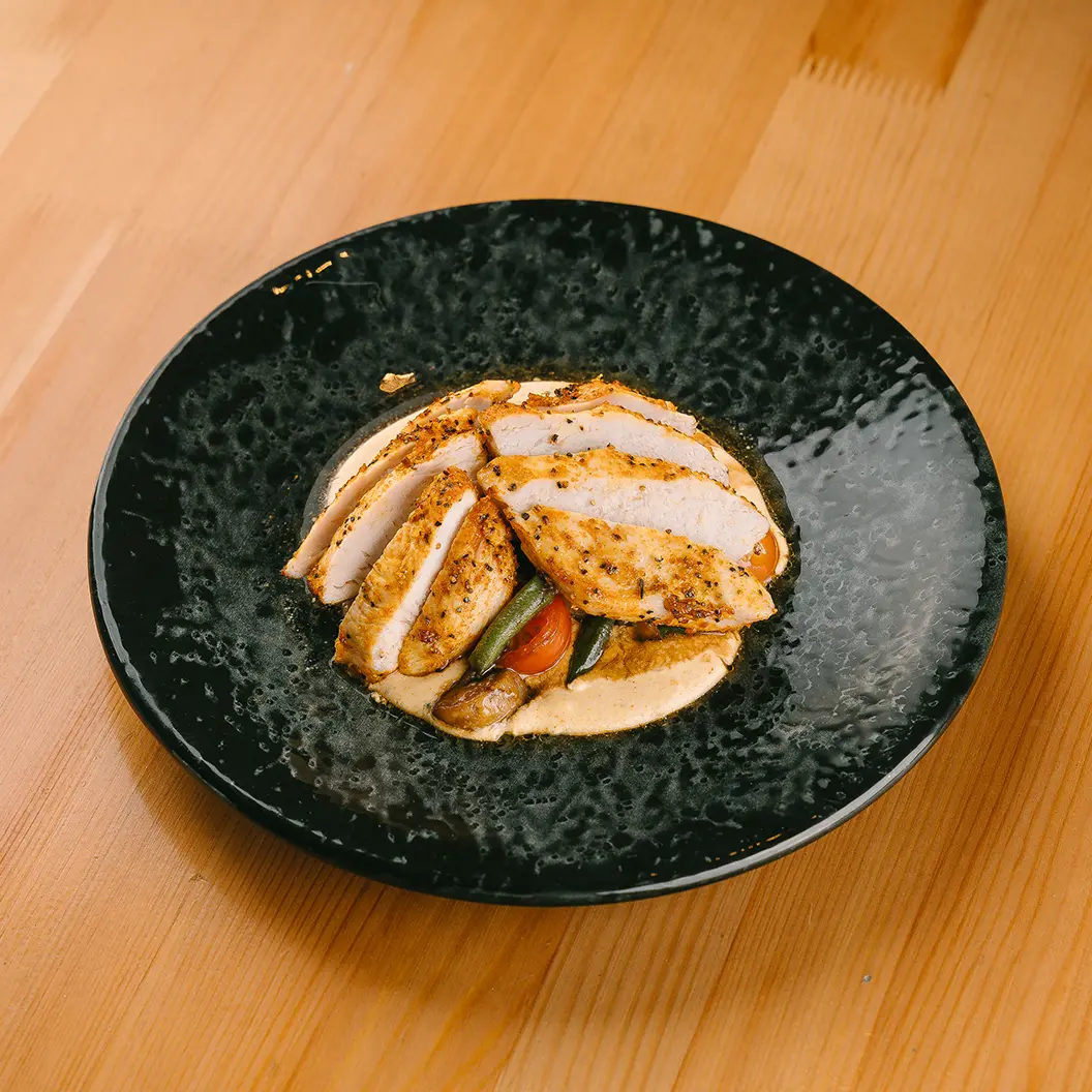 Луна и Черепаха: Куриное филе в апельсиновом перце с соусом пармезан