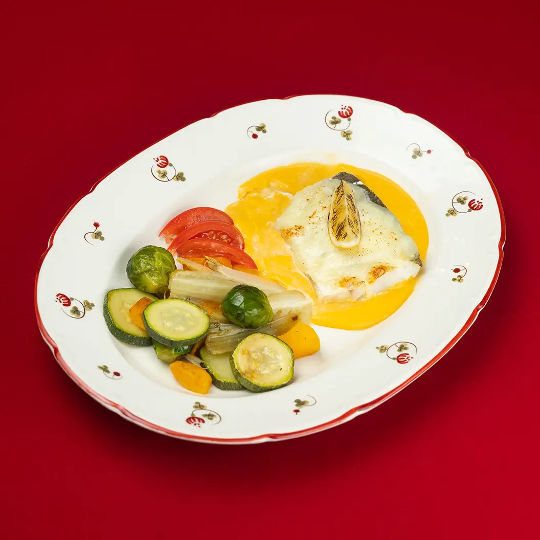 Сыр Бор: Филе судака, запеченное под моцареллой