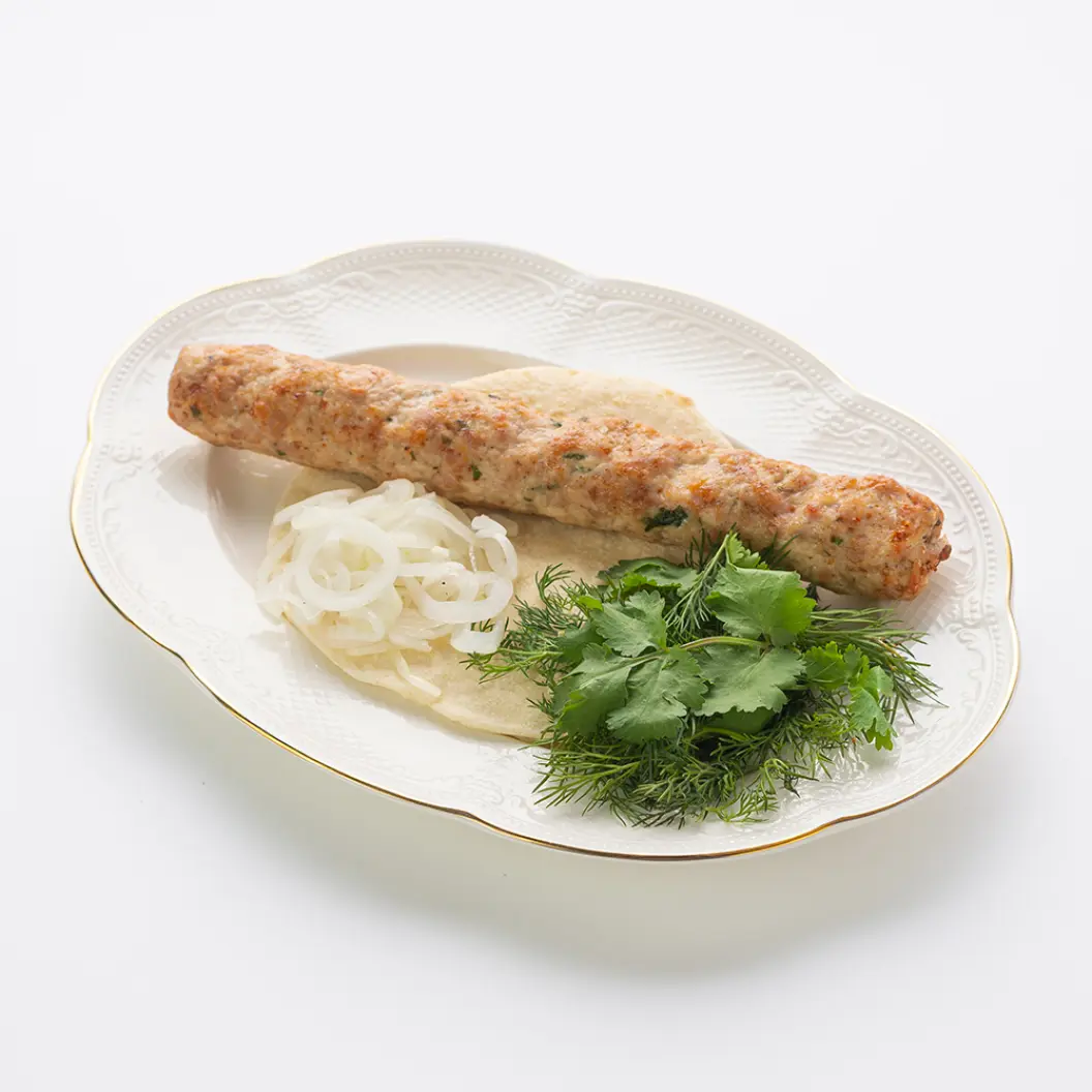 Чайхана Бирюза: Кебаби из цыпленка