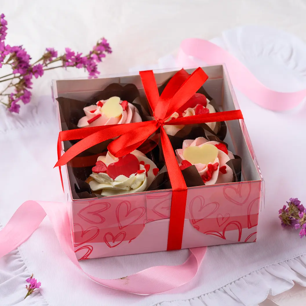 Нино играет в домино: Набор маффинов