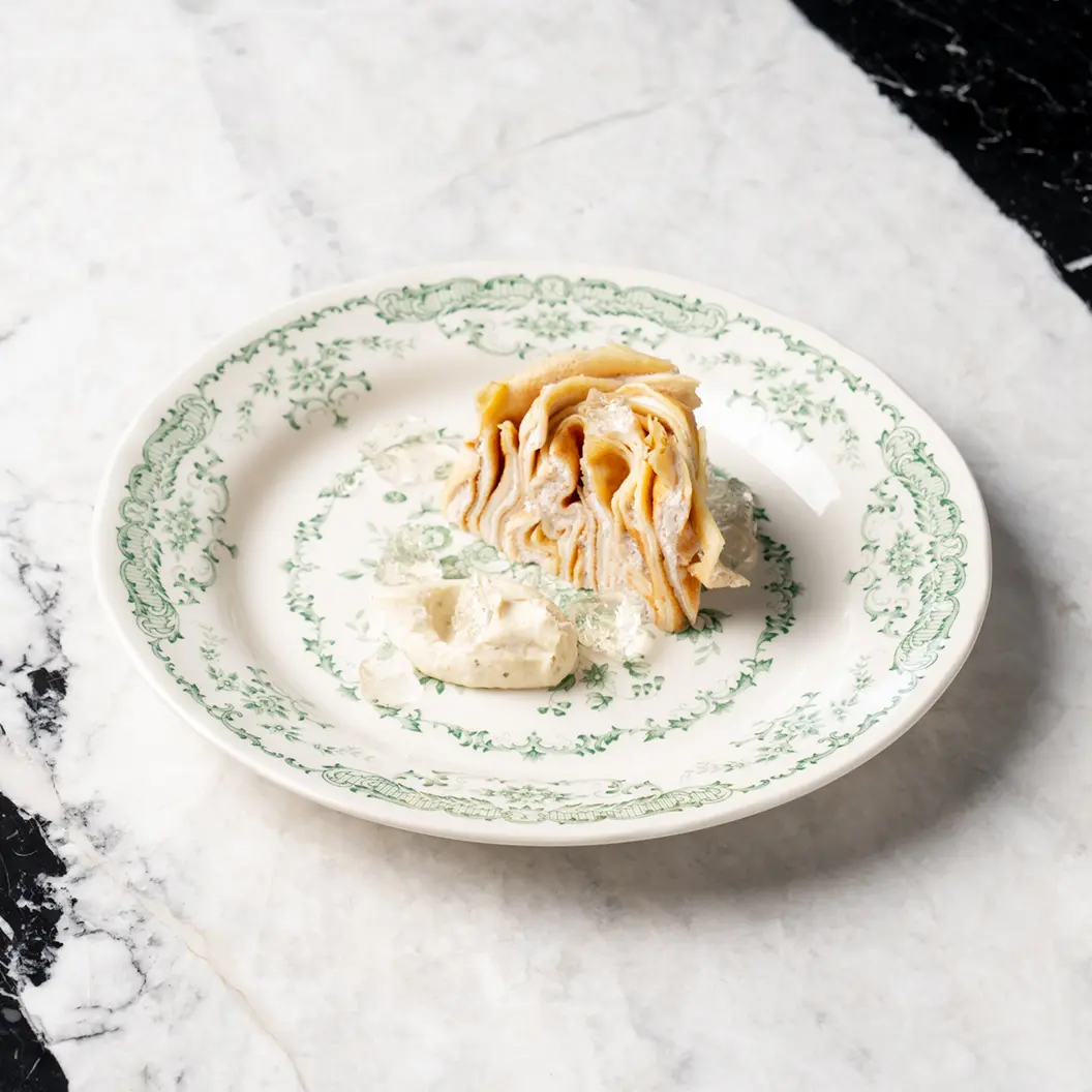 Пижоны: Блинный торт с желе из вина