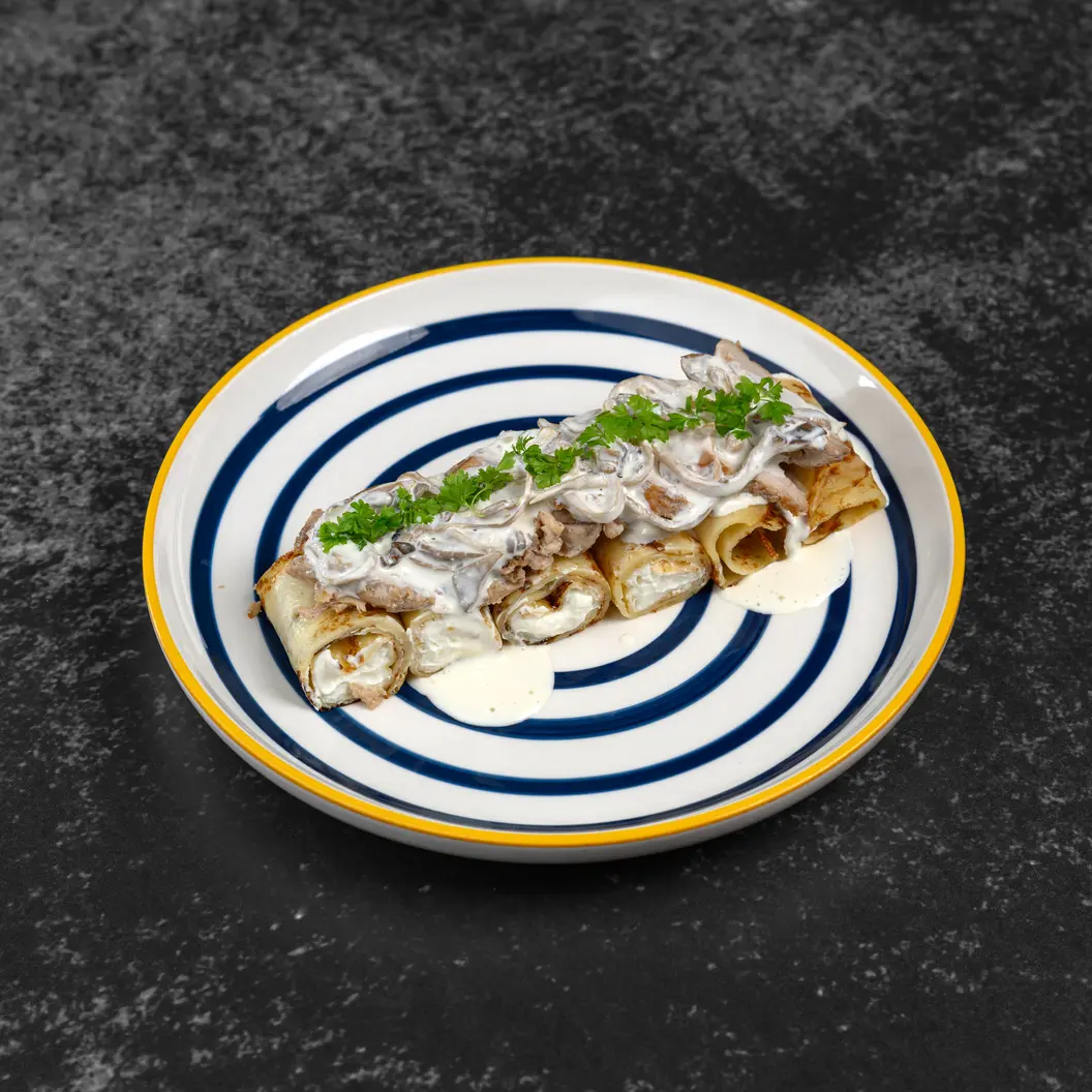 MINBO: Блины с курицей и вешенками