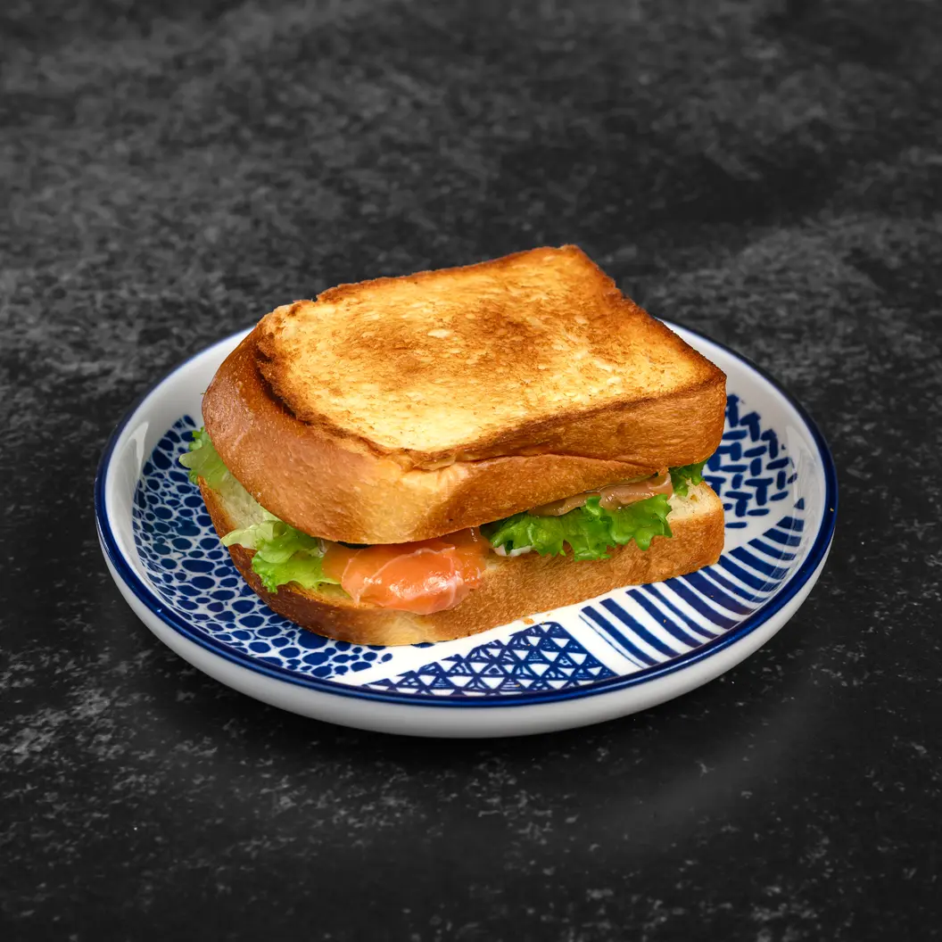 MINBO: Сэндвич с лососем