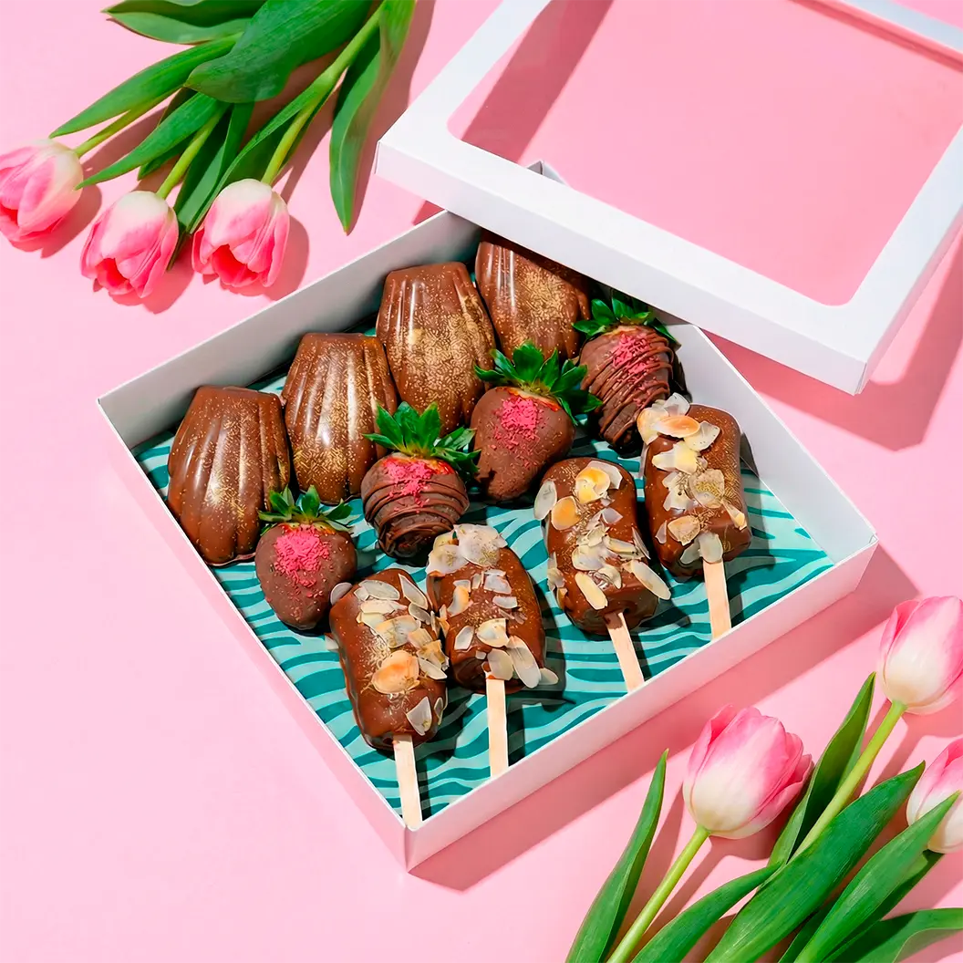 Frensis: Фудкейс «8 марта»