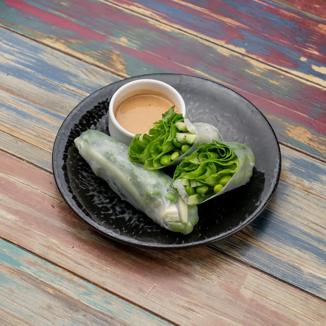 Луна и Черепаха: Фреш-ролл с брокколи