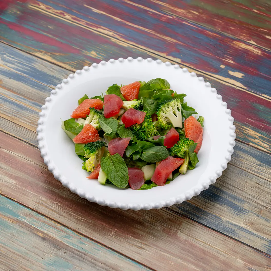 Луна и Черепаха: Салат с грейпфрутом и тунцом