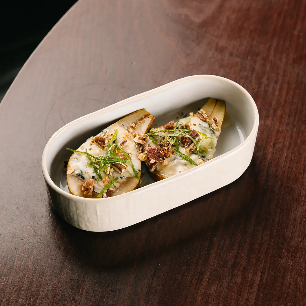 Пряный Кролик: Груша, запечённая со стевией и сыром дор блю