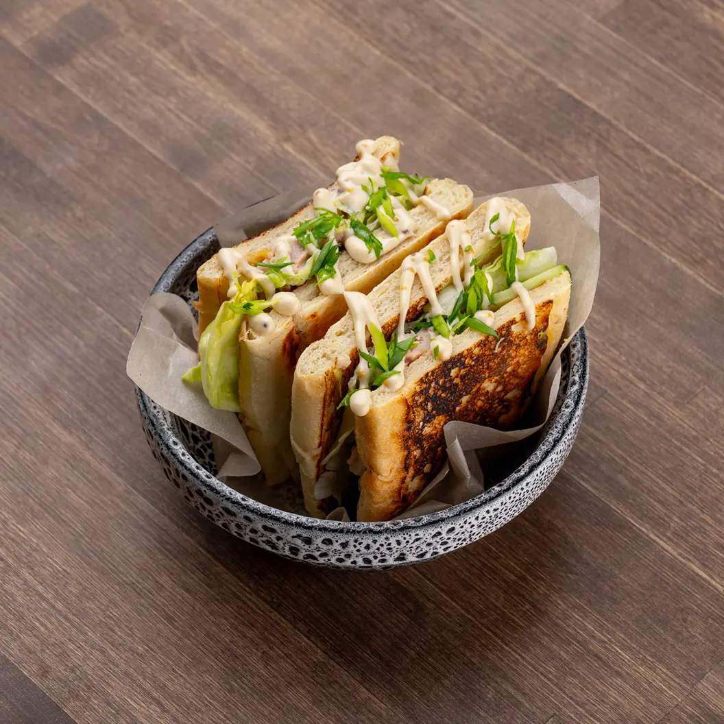 Юпитер 5 и Так или Иначос: Сендвич с тунцом