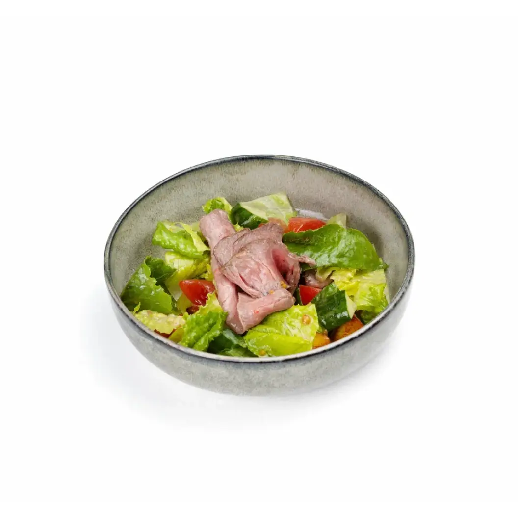 Нино играет в домино: Салат с ростбифом и медово-горчичной заправкой