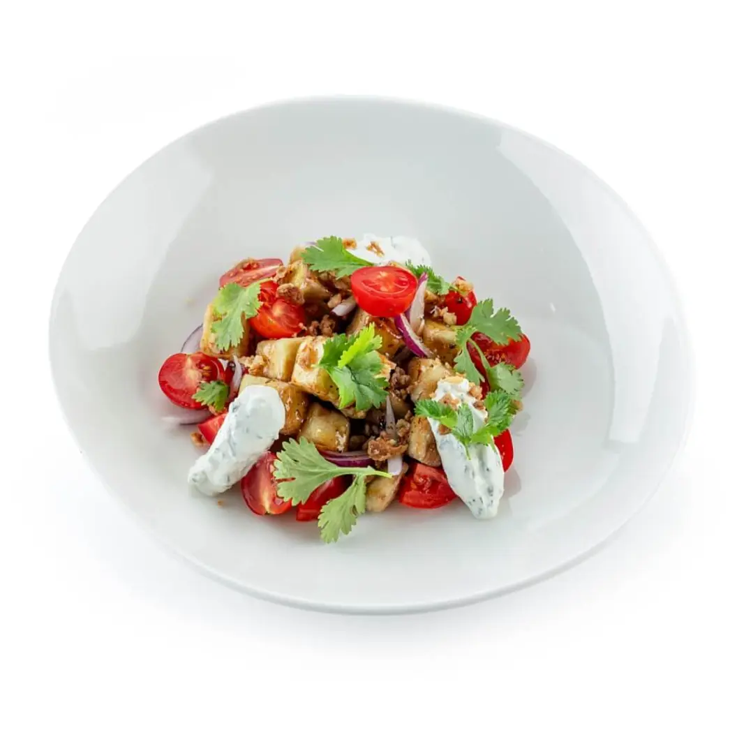 Мама Пицца: Салат с баклажанами и сырным кремом