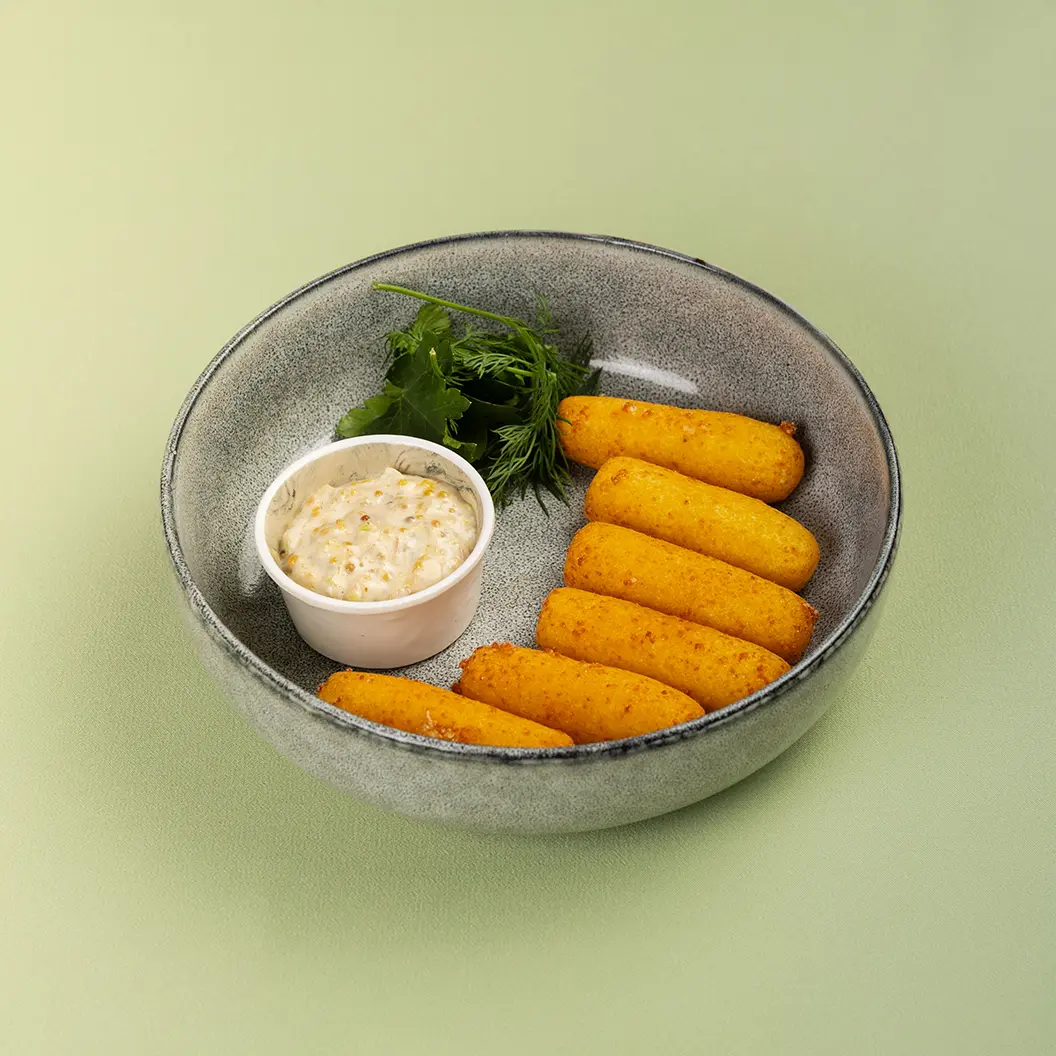 Нино играет в домино: Чвиштари с соусом из тунца