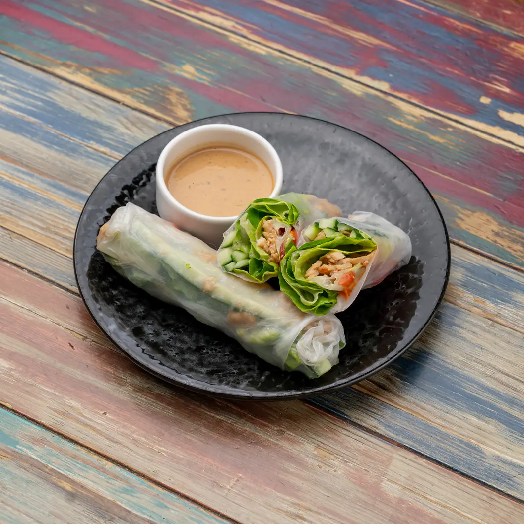 Луна и Черепаха: Фреш-ролл с курицей