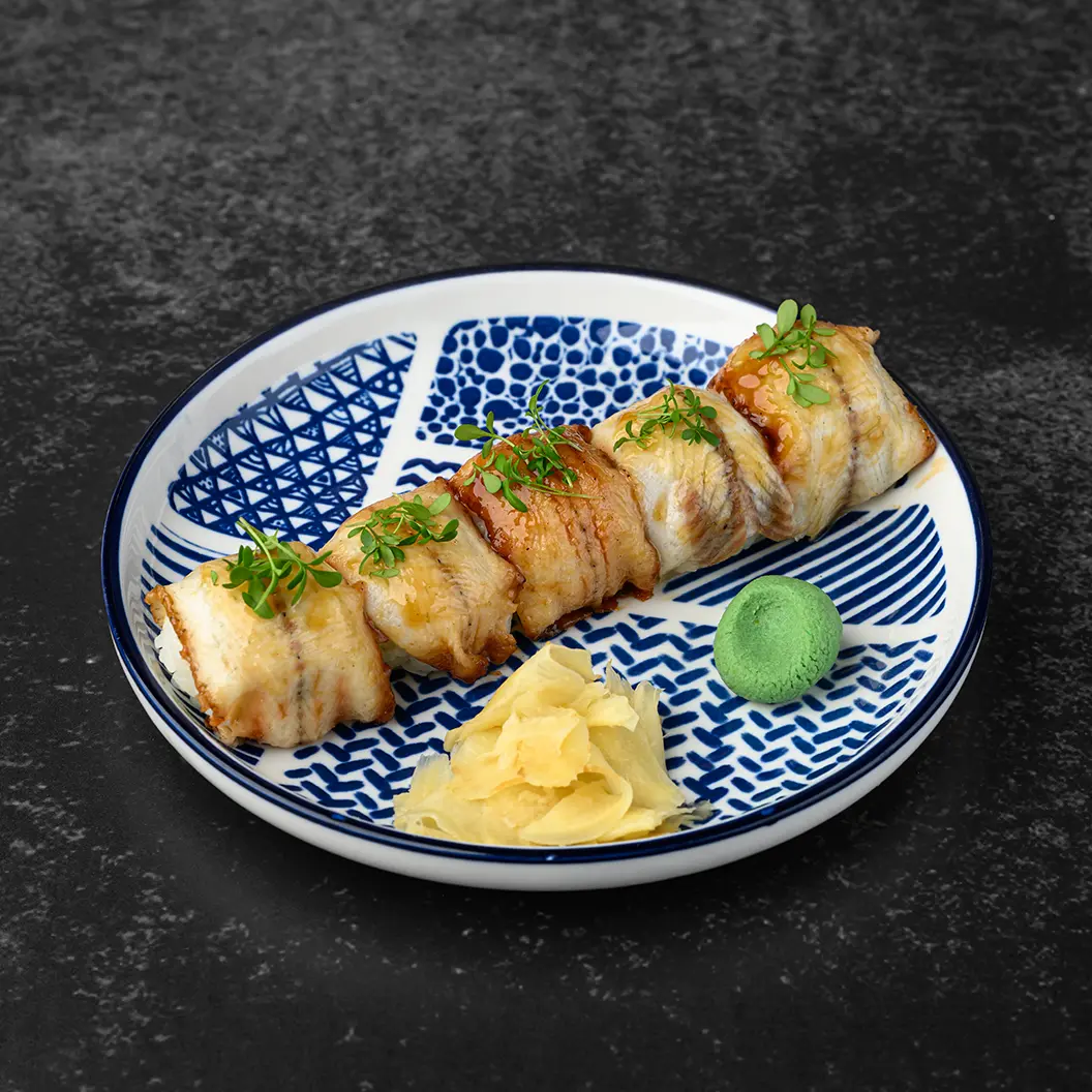 MINBO: Суши-болл с угрём