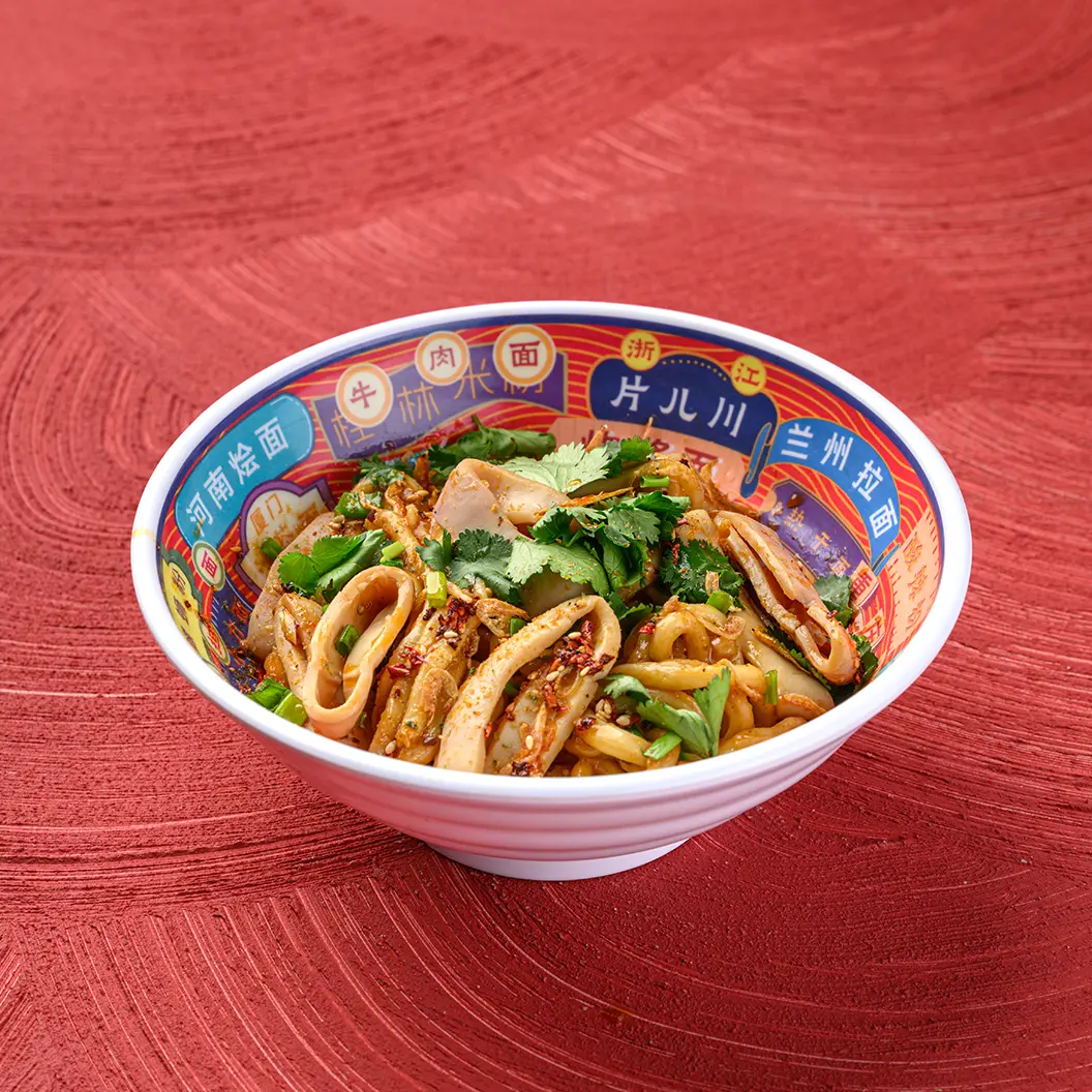 Игры Красных Тигров. Скоро открытие!: Лапша с кальмаром в остром томатном соусе