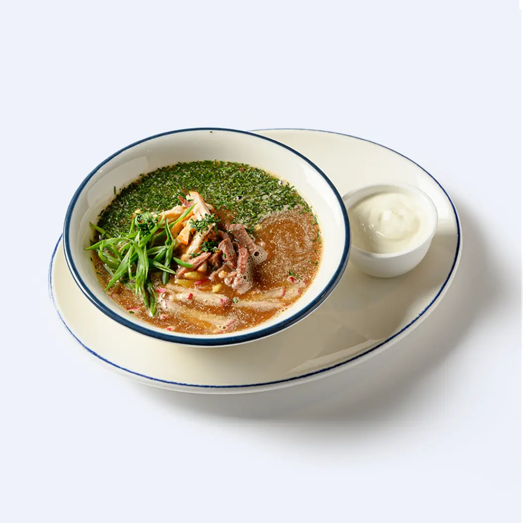 Ялта: Окрошка мясная на квасе