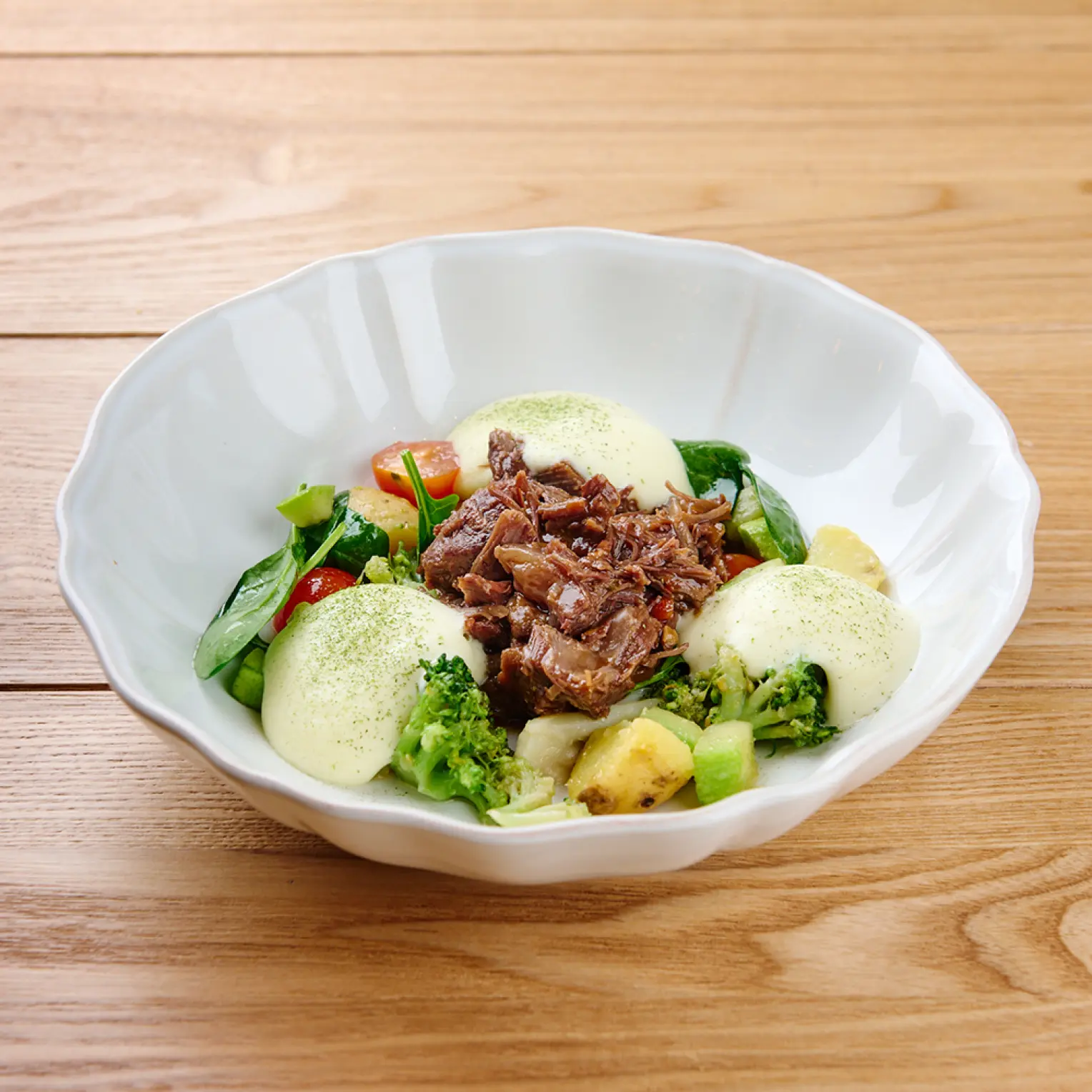 Кофе Семь: Томленые щёчки с печеными овощами